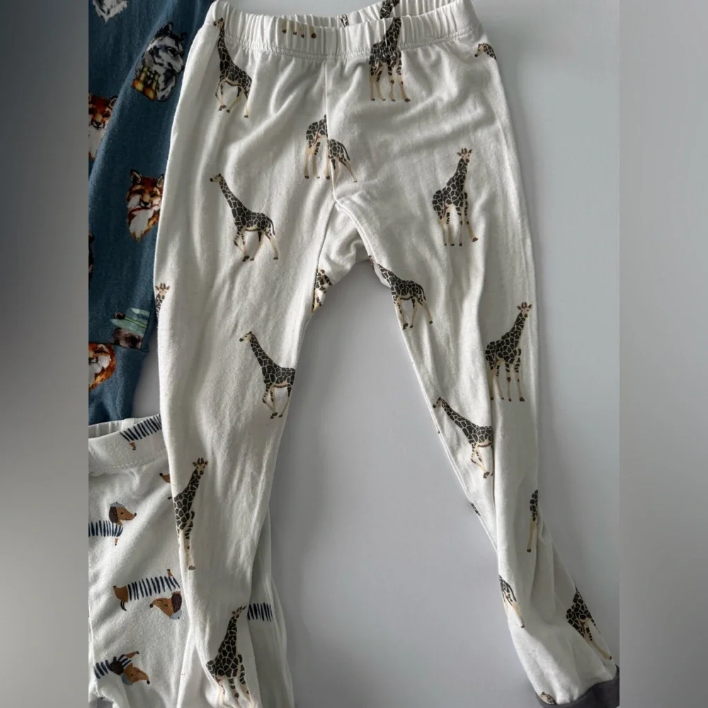 Bamboo Misc Pajama Lot Sizes 18-24M - Picture 6 of 15